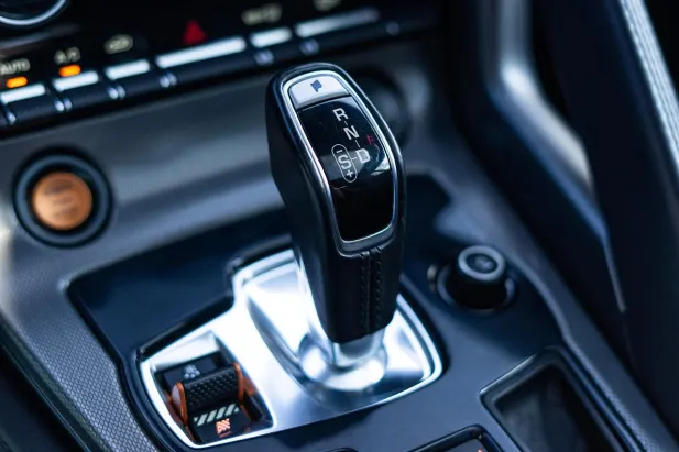 كازينو روزي بينغو تطبيق أندرويد/آي أو إس